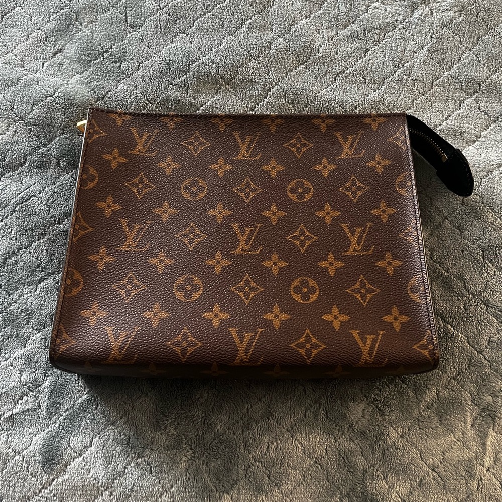 RARE Limited Edition Louis Vuitton Monogram Voyage Black Full Leather Interior